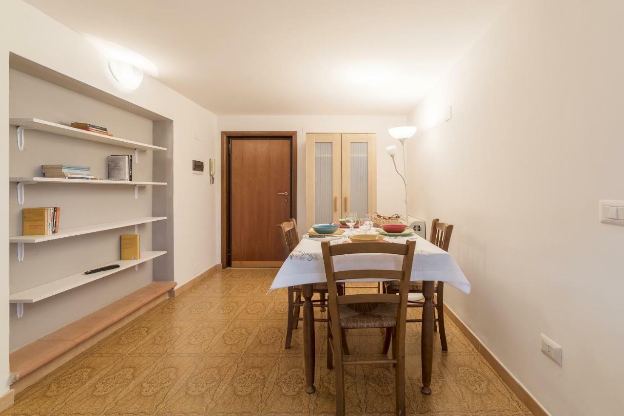 Appartamento Peperino Attic Flat Ciampino Esterno foto
