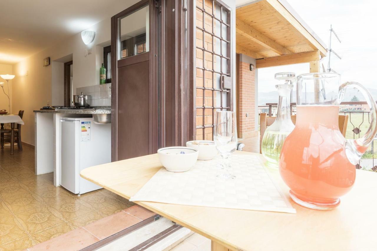 Appartamento Peperino Attic Flat Ciampino Esterno foto